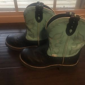 Justin Gypsy boots. Black and Teal